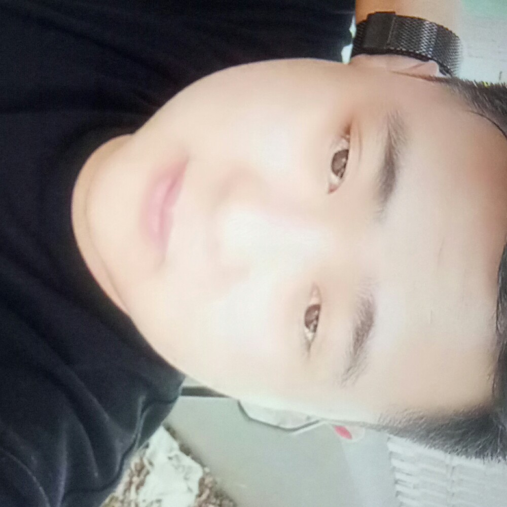 干净回眸学姐的照片