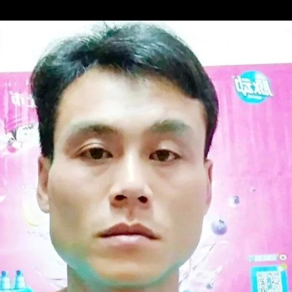 情动整齐的照片