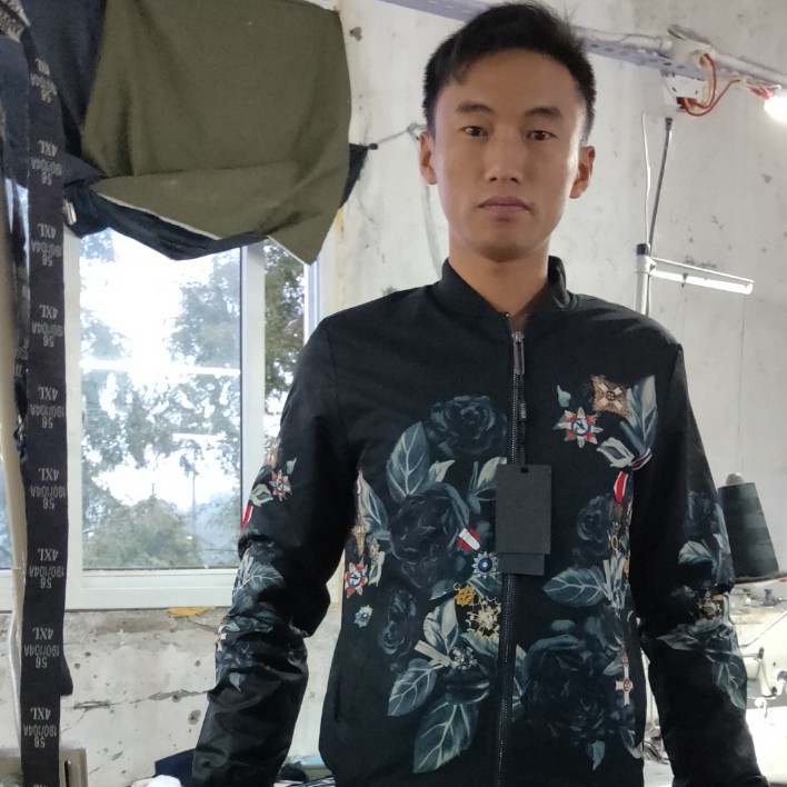 懷惗箐椿的照片