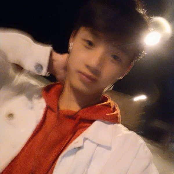 云朵保卫开心的照片