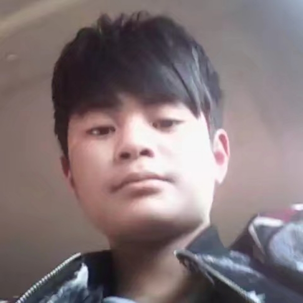 李伟连的照片