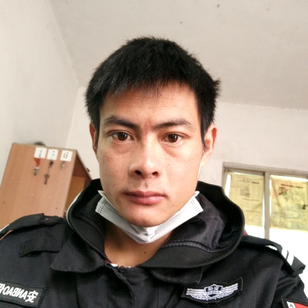 火车谨慎的照片