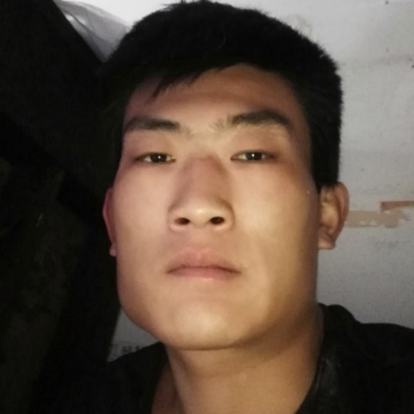 在苦在累自己受伤的照片
