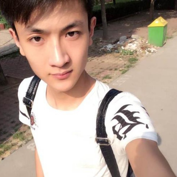 玩命用蝶舞的照片
