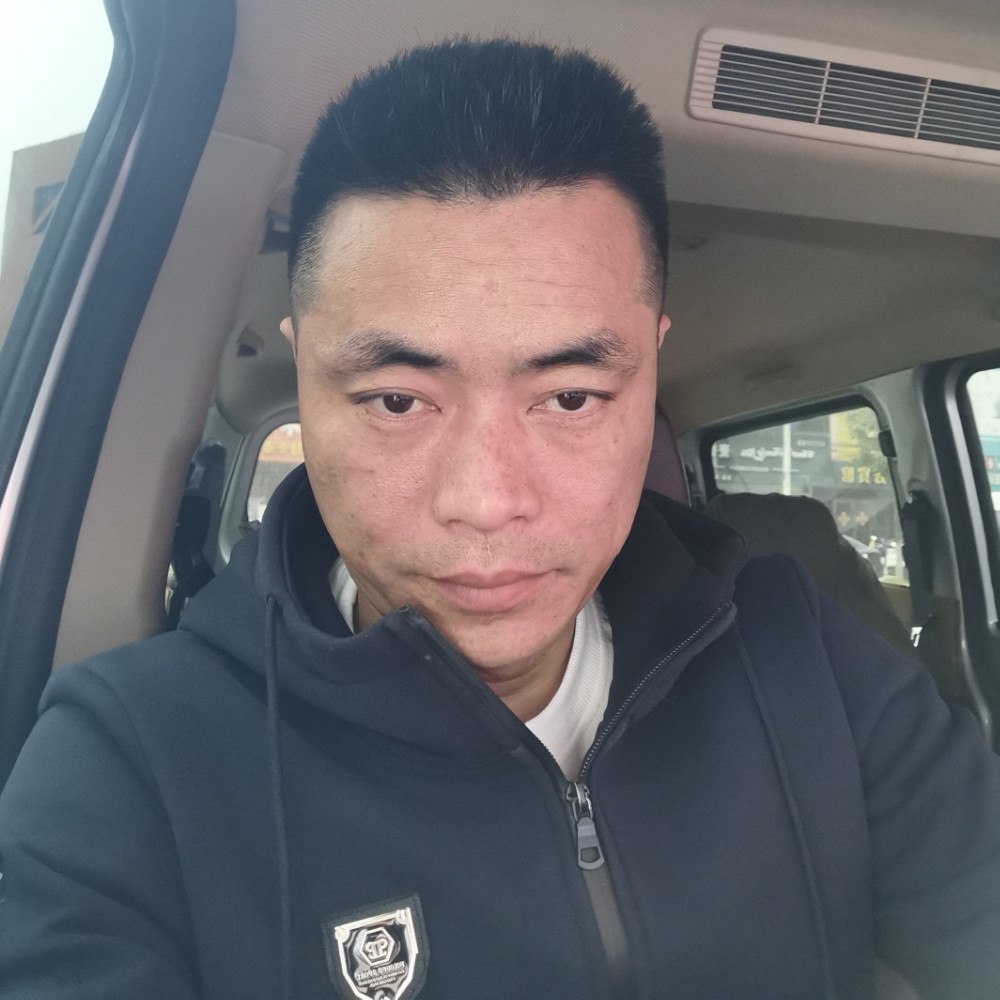 敷敷宝金的照片