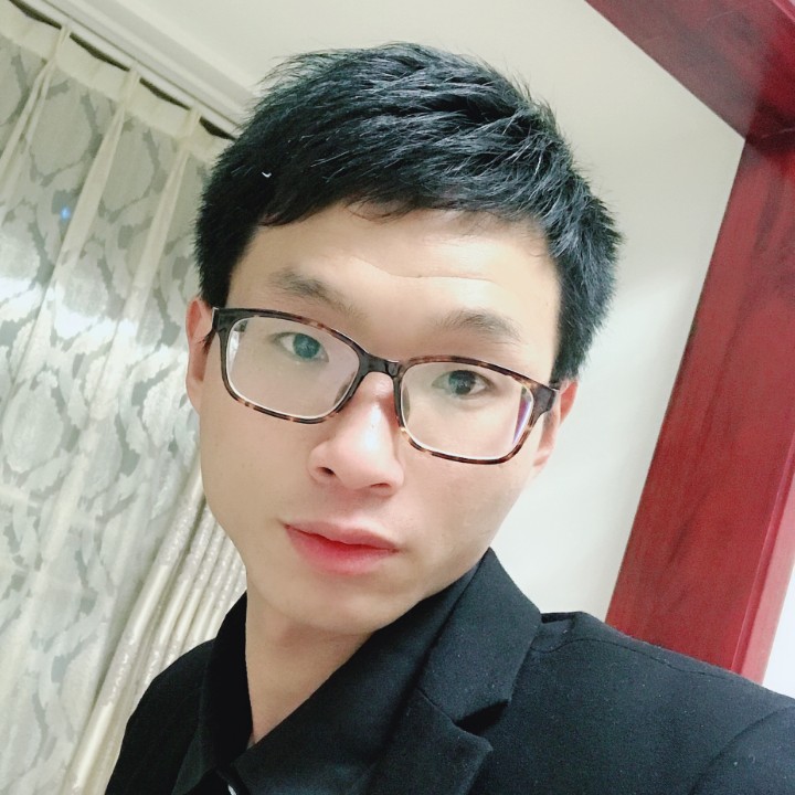 小虾米蹁跹风中的照片