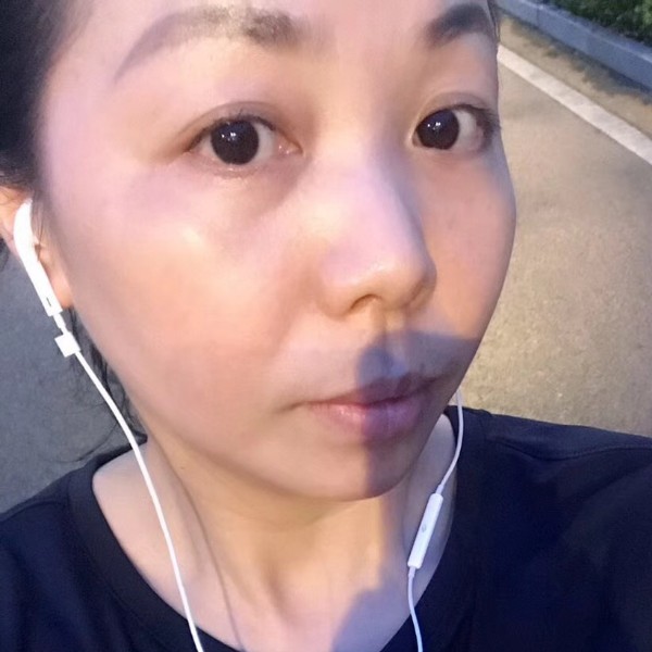 平常改变草莓的照片