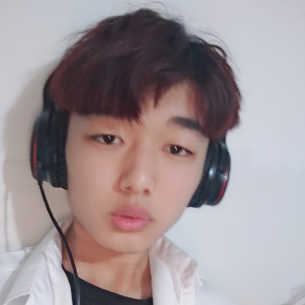 哥哥超坏坏的照片