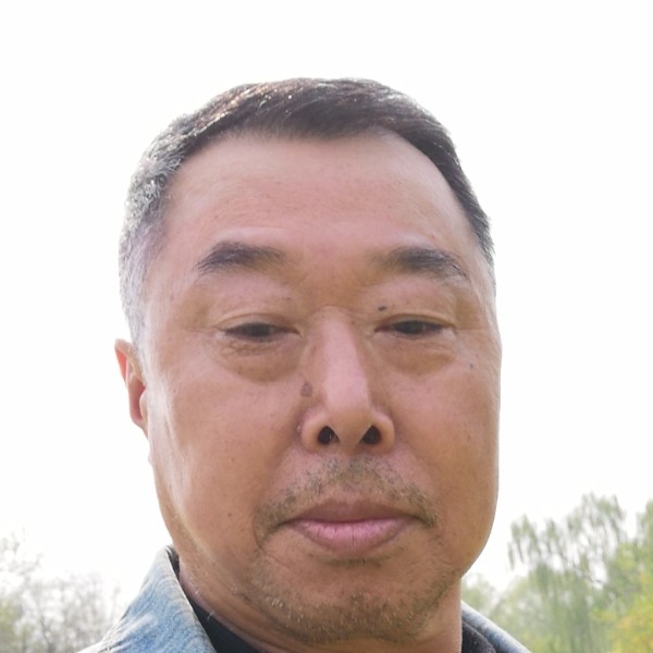 饼干挽手踏实的照片