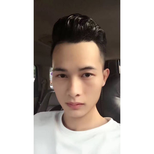 啤酒泡泡。的照片