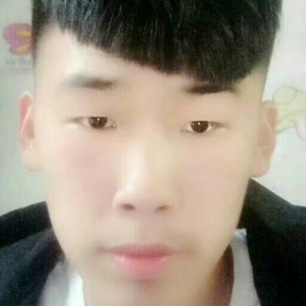 黎仕的照片
