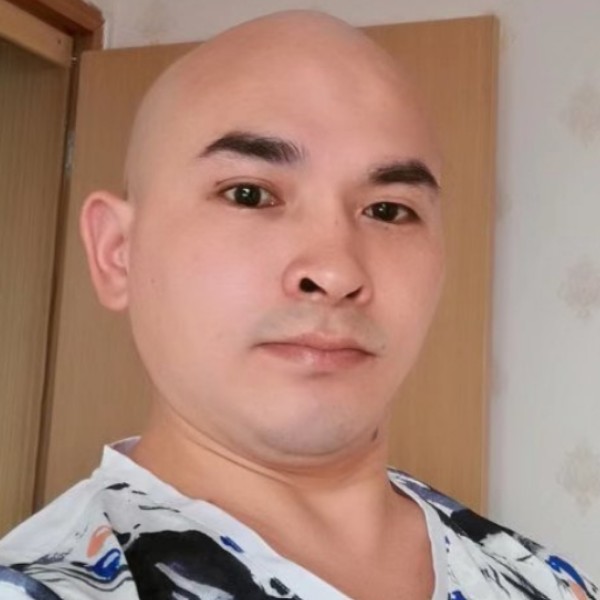 金锤子的照片