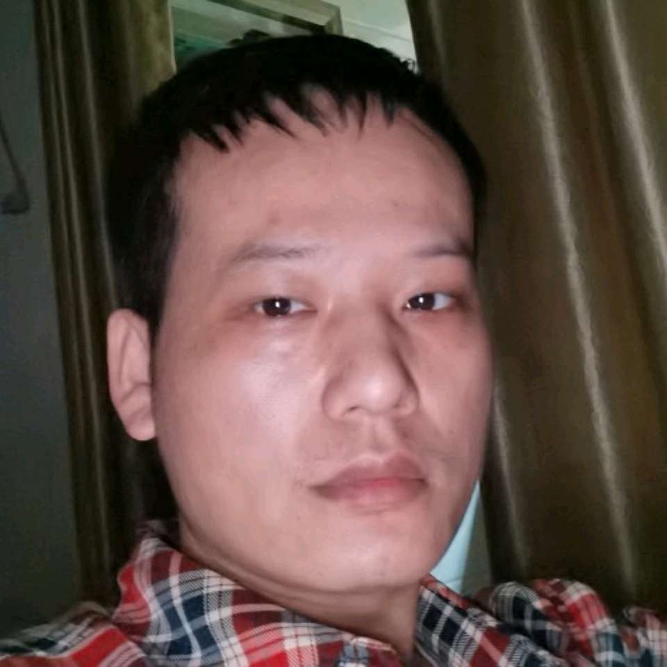 纯情倾心春华的照片