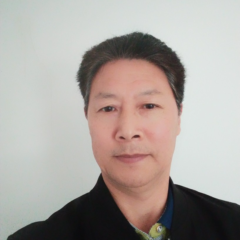 翩飞回首自行车的照片