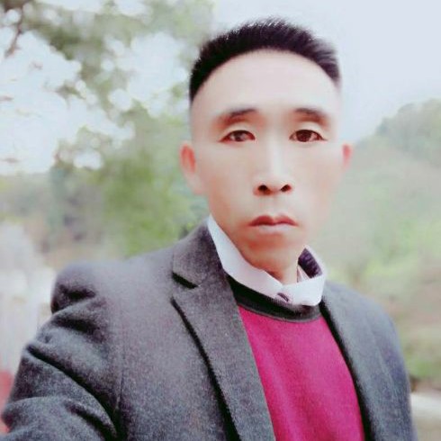 傍晚的夕阳的照片