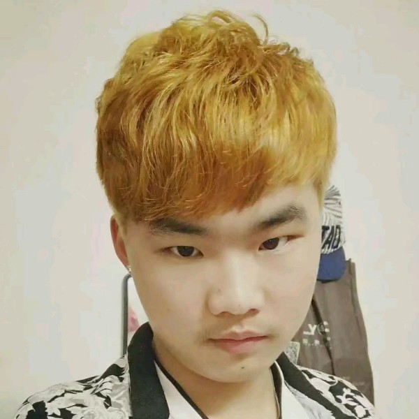 开心小子.的照片