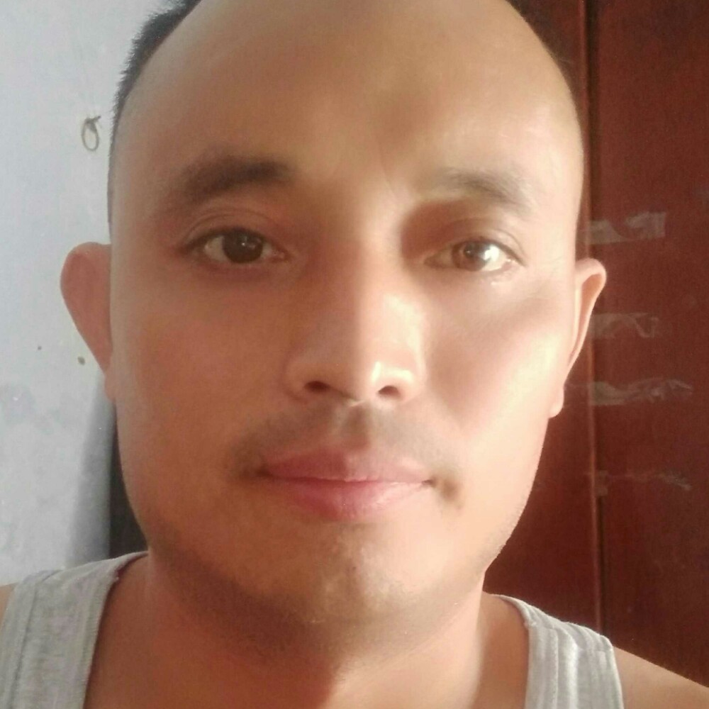 无心宝贝东方男人的照片