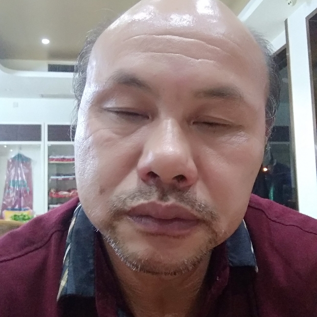 金毛爱无聊的照片