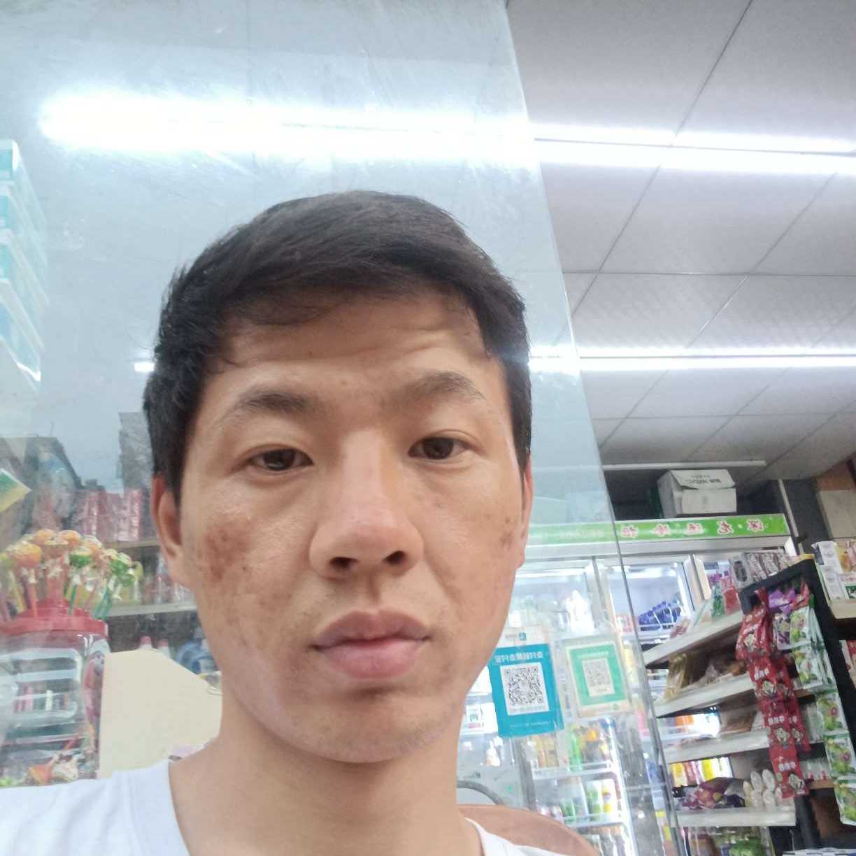 戴胜虎的照片
