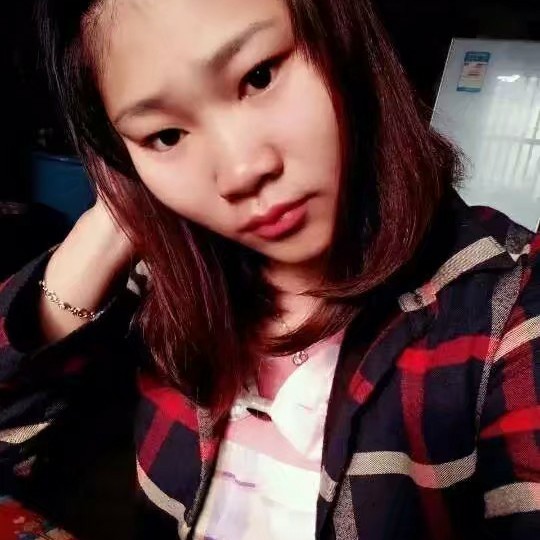 粗暴母鸡的照片