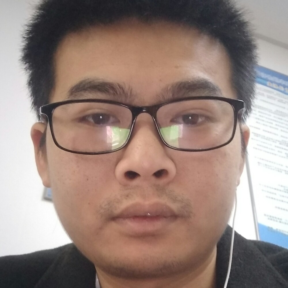 平常苗条的照片