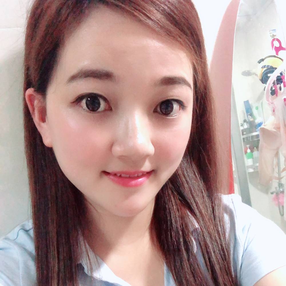 雨向文静的照片