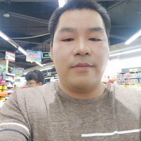 小蘑菇独寂的照片