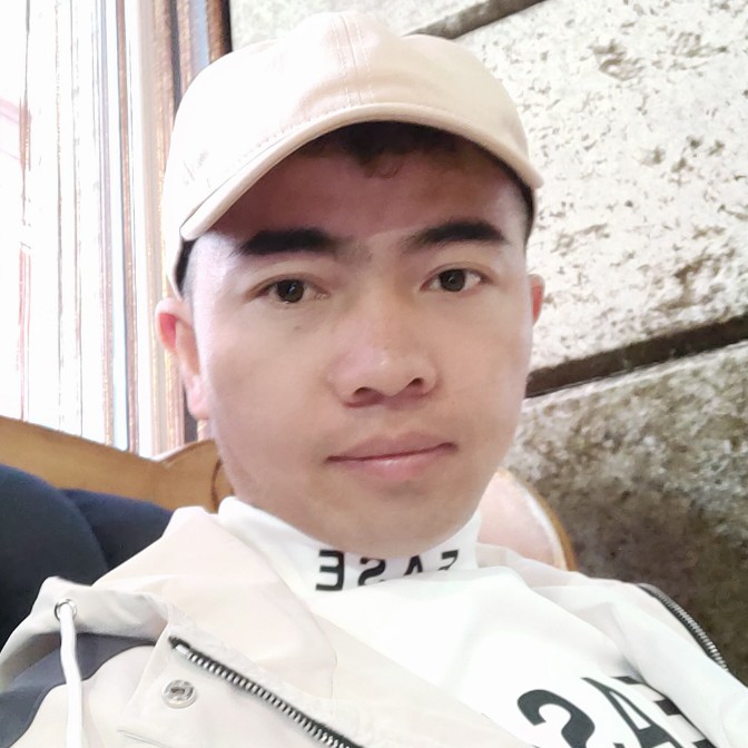 默默等你出现。的照片