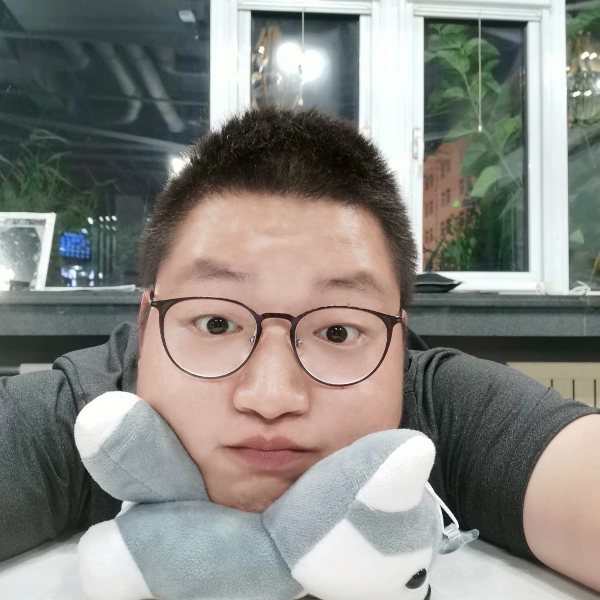 盧建偉的照片