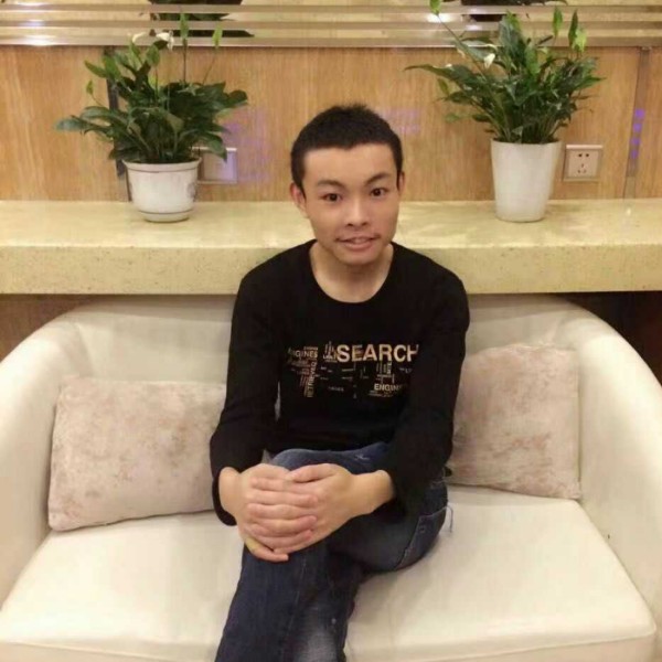 冯羊的照片