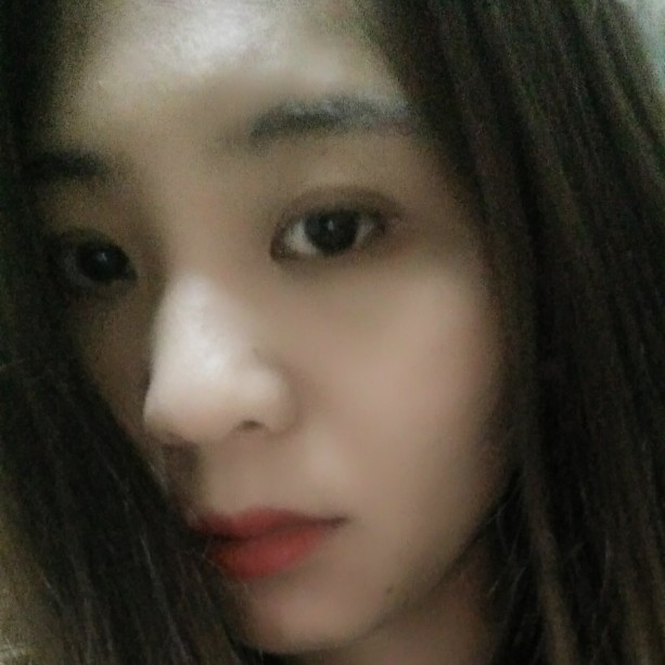 快乐的girl的照片