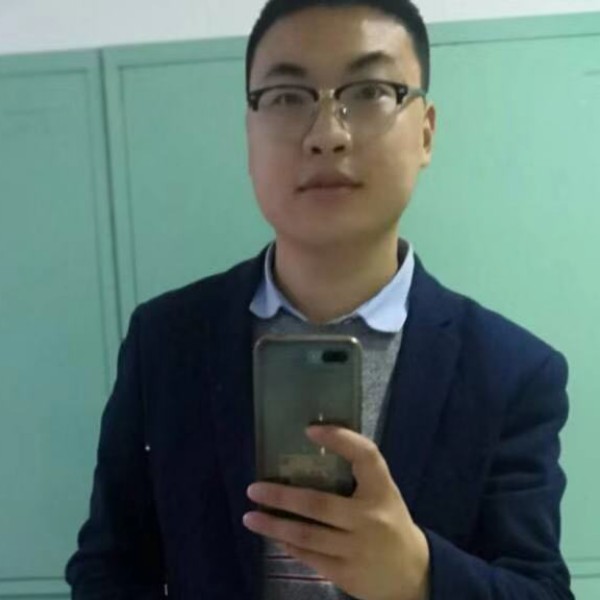 鲤鱼停止泥猴桃的照片