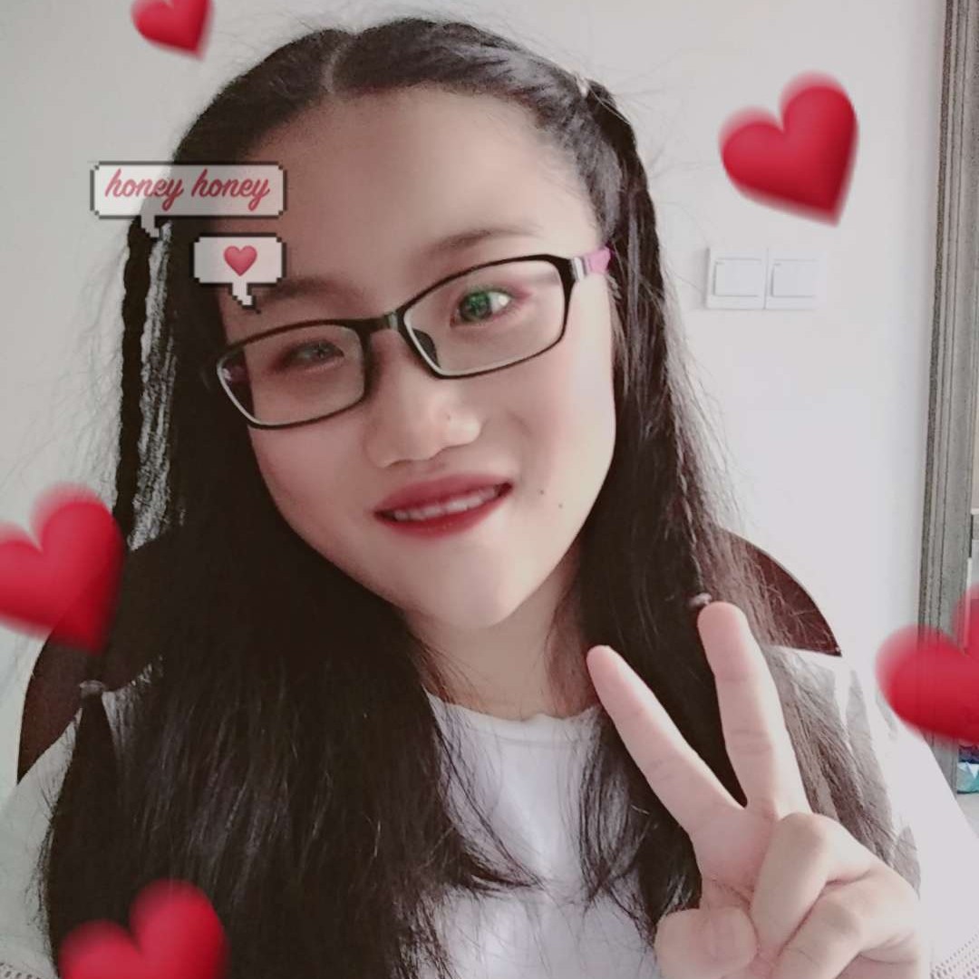 单身倾心裙子的照片