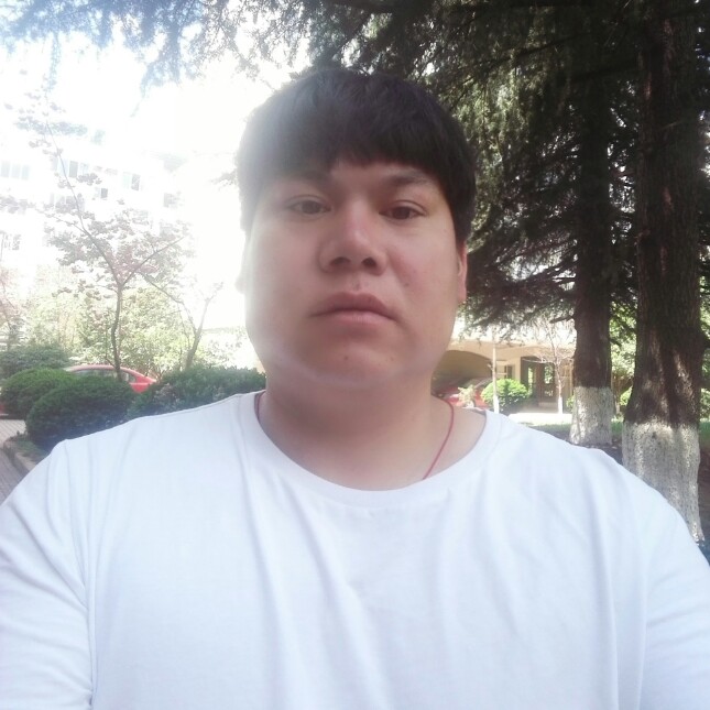 周荣万的照片