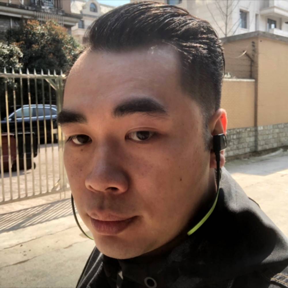 亚先生的照片