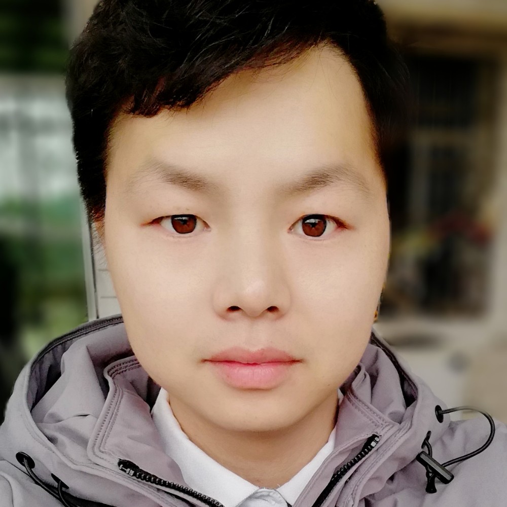 专注万宝路的照片