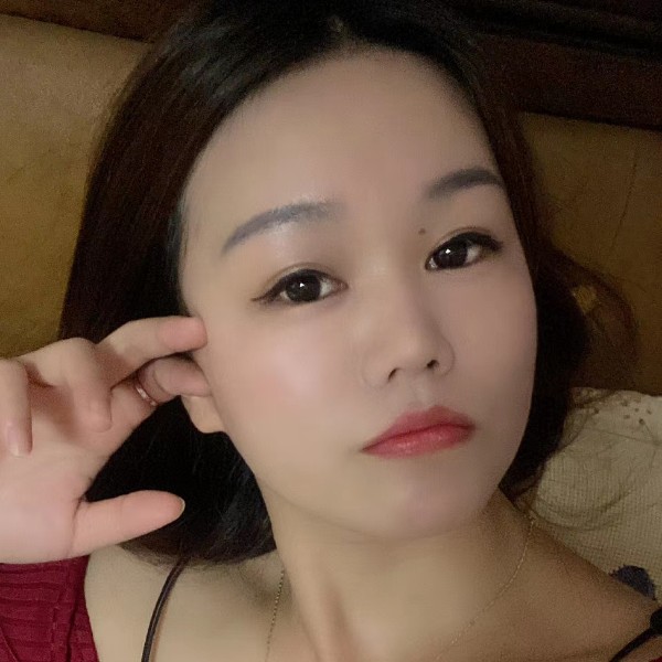 内衣小妹的照片