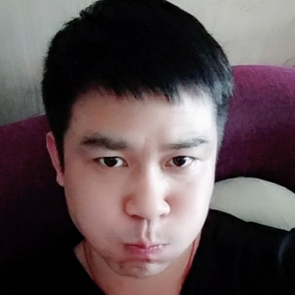 未断奶的小叔的照片
