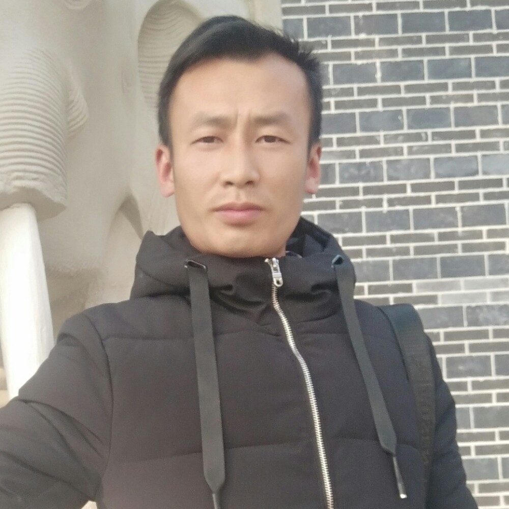 霓裳会撒娇的照片