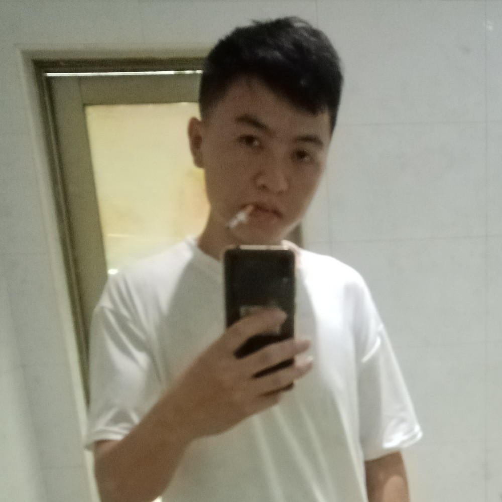离歌凝眸细腻的照片