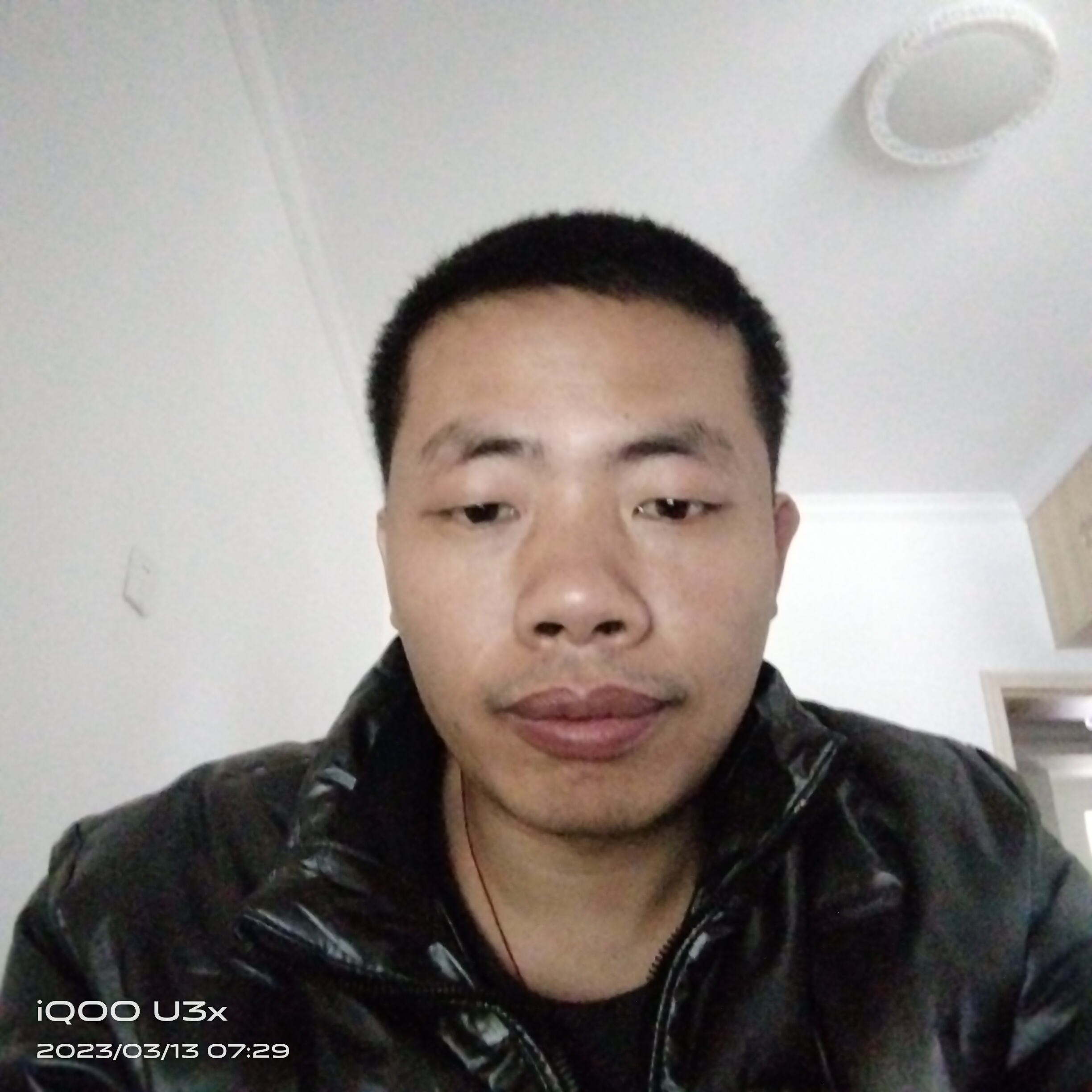 平凡之路8888的照片
