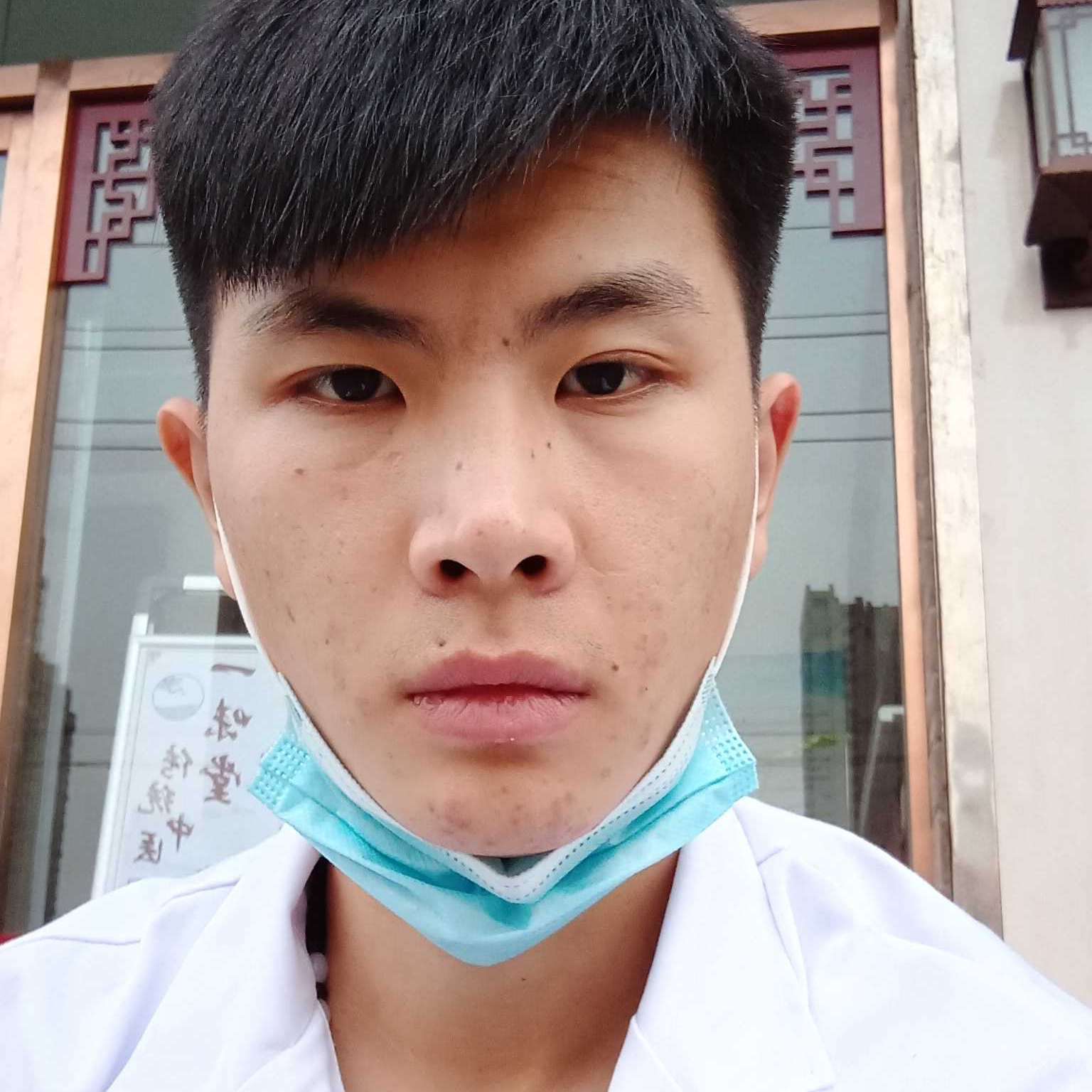 粗犷台灯？的照片