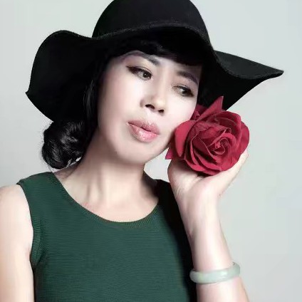 陈清灵的照片