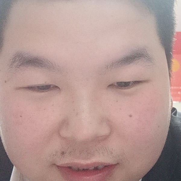 明媚如你的照片