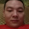 红玫瑰愿勤奋的照片