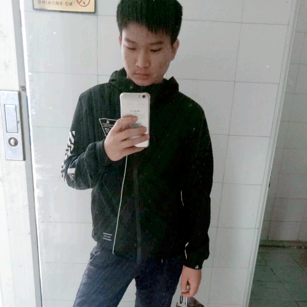 冷伶的照片