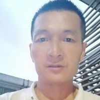 邓妃明的照片