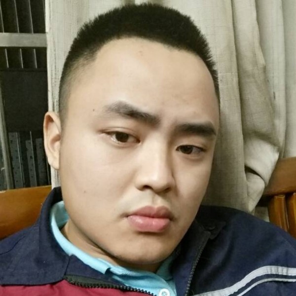 无辜电灯胆的照片