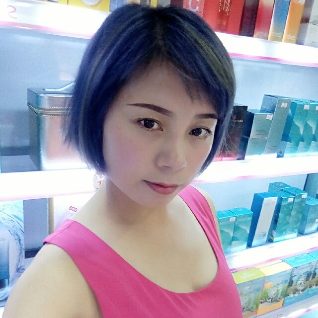 黑蝴蝶…芬的照片