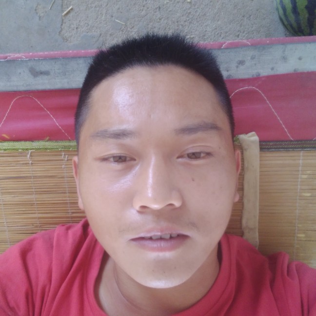 赵肖的照片